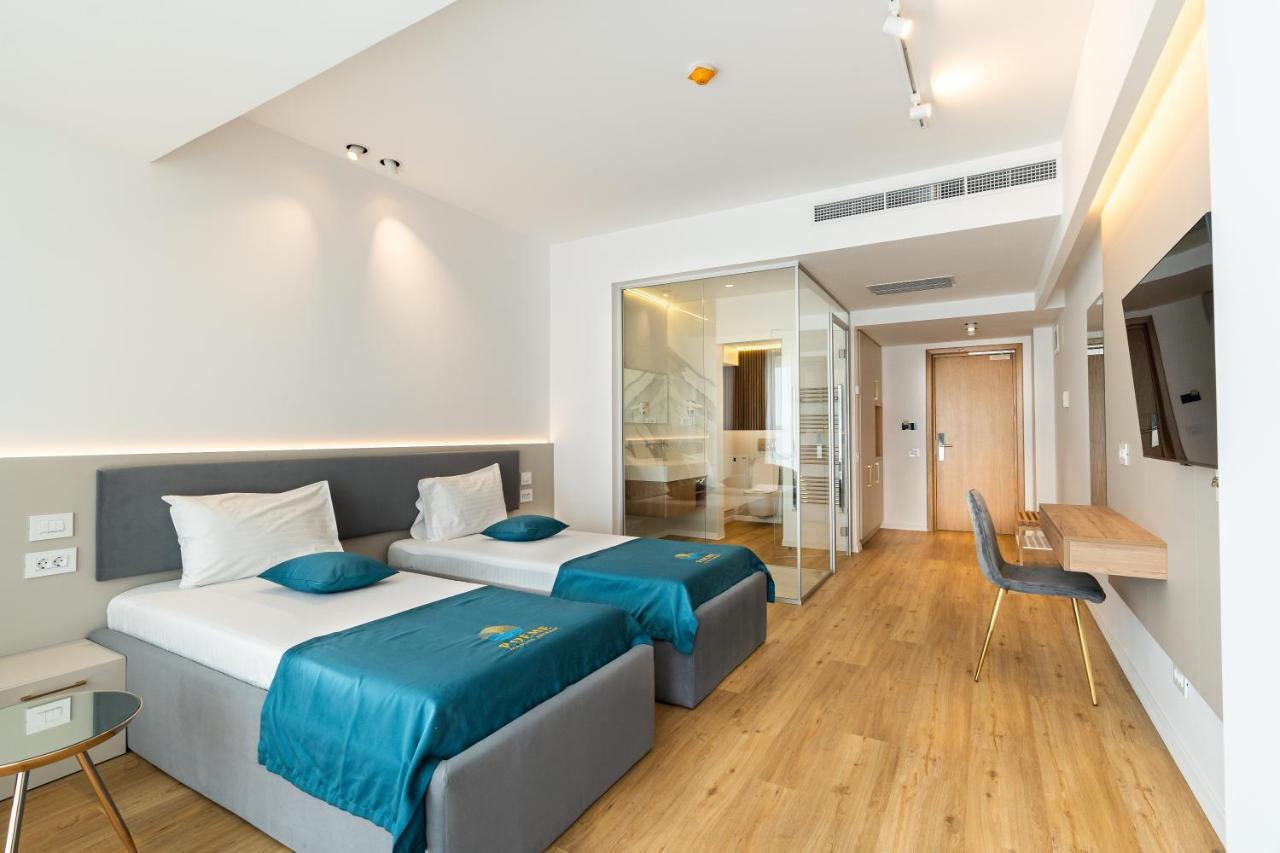 Hotel Poeme Retreat Mamaia